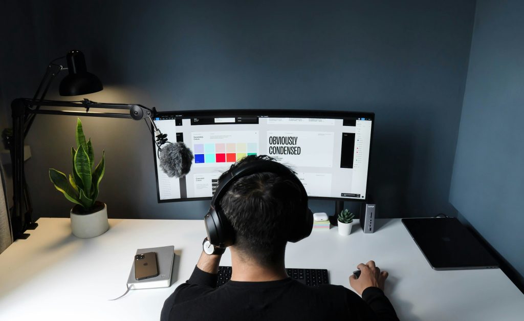 Top 10 Must-Visit Websites for UI/UX Designers: Your Ultimate Resource Guide